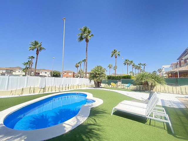 Villa mit 3 Schlafzimmern in Altaona Golf