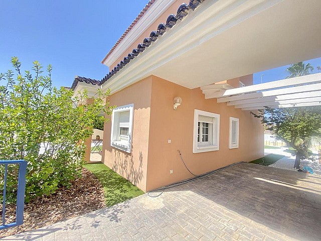 Villa mit 3 Schlafzimmern in Altaona Golf