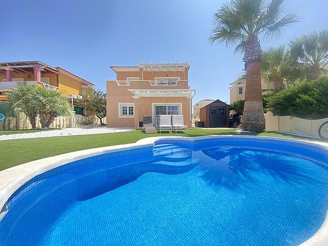 Villa mit 3 Schlafzimmern in Altaona Golf