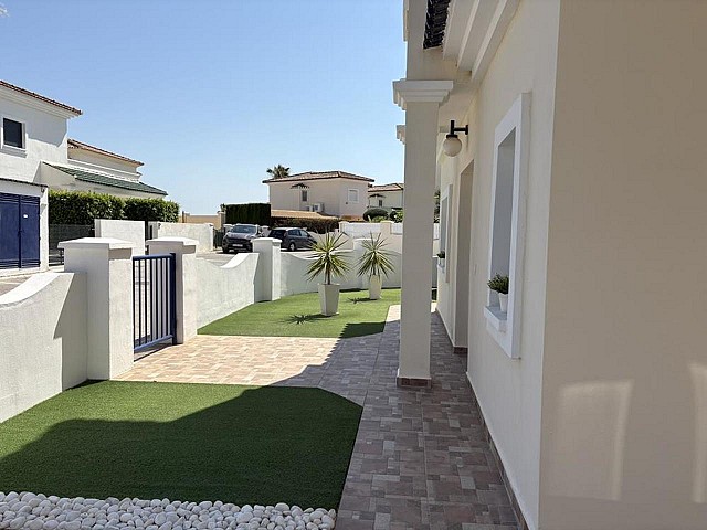 Villa mit 2 Schlafzimmern in Altaona Golf