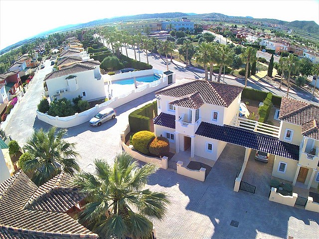 Villa mit 2 Schlafzimmern in Altaona Golf