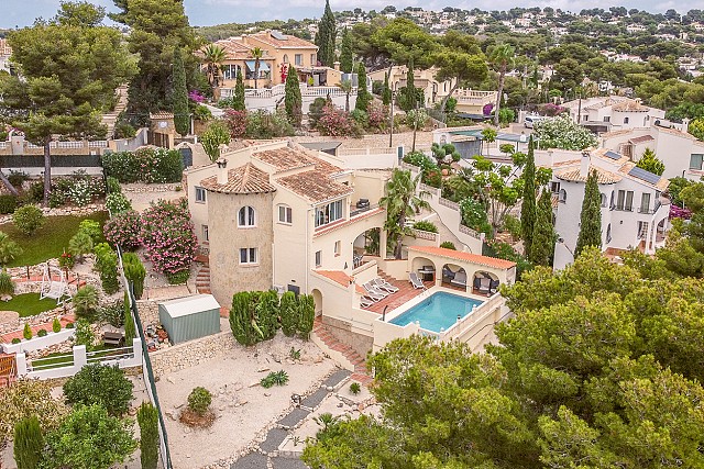 Villa mit 4 Schlafzimmern in Javea