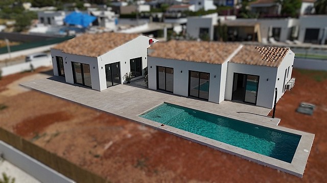 Villa mit 4 Schlafzimmern in Javea