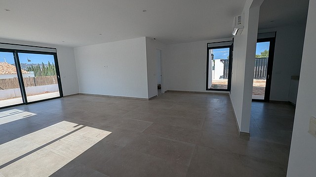 Villa mit 4 Schlafzimmern in Javea