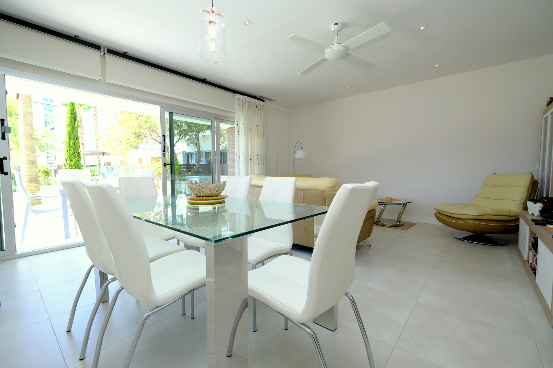 Apartament z 3 sypialniami w Los Dolses