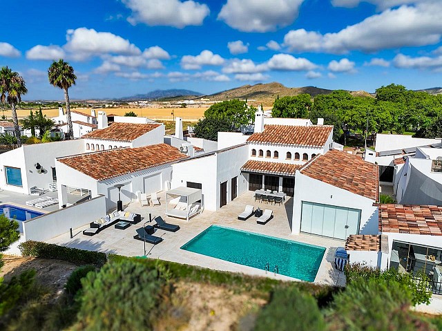 Villa de 5 dormitorios en El Valle Golf Resort