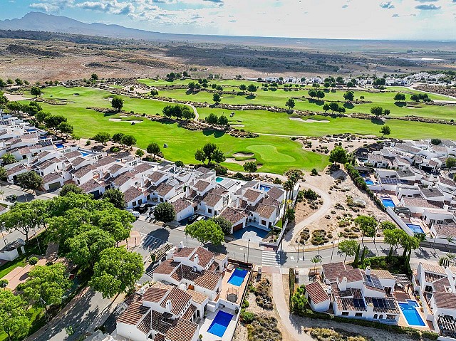 Villa de 5 dormitorios en El Valle Golf Resort