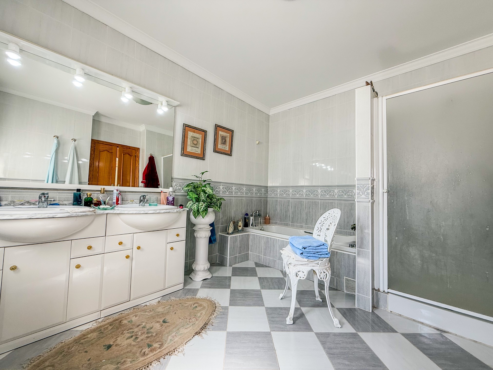 Willa z 3 sypialniami w Orbie