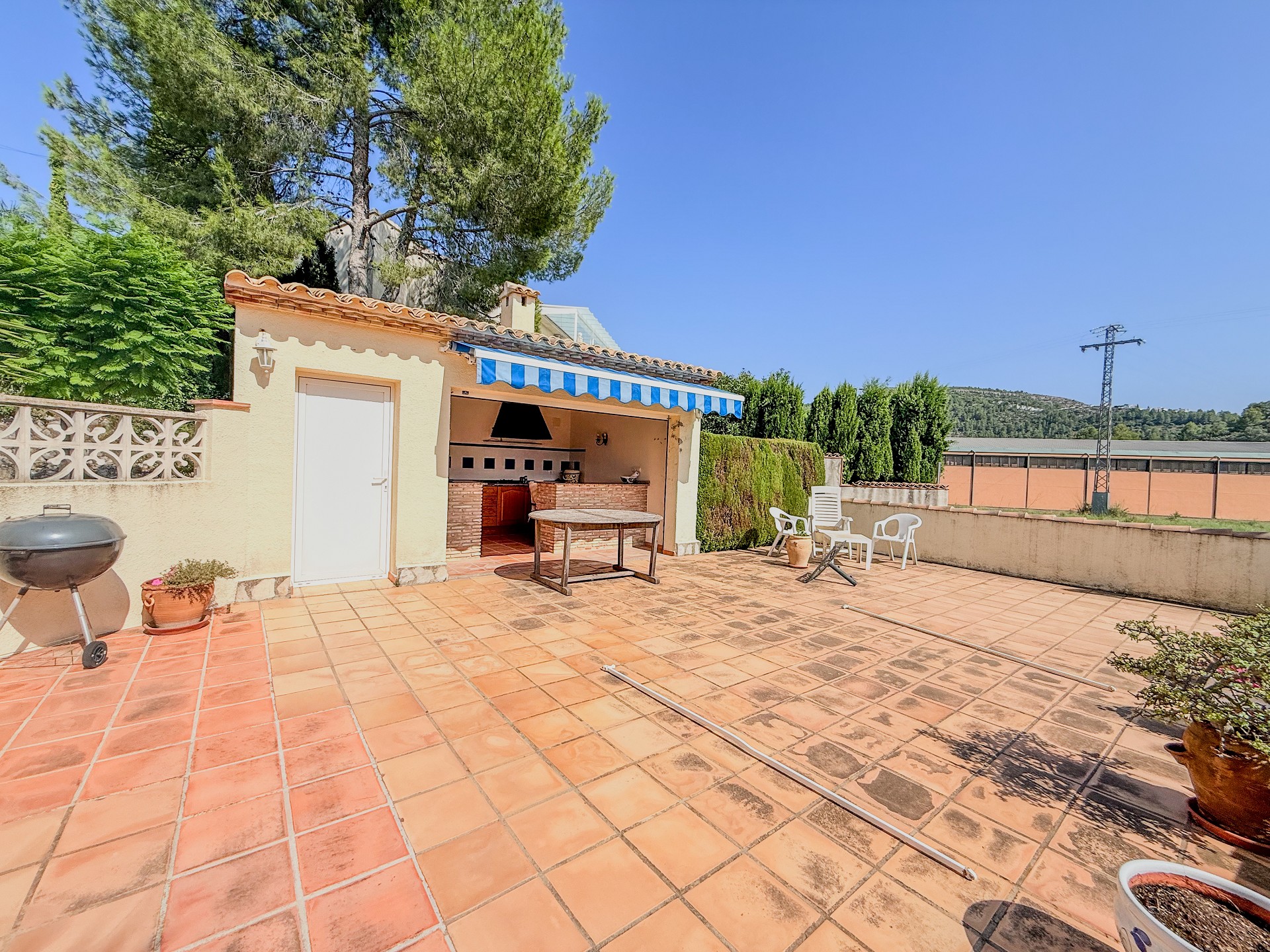 Willa z 3 sypialniami w Orbie