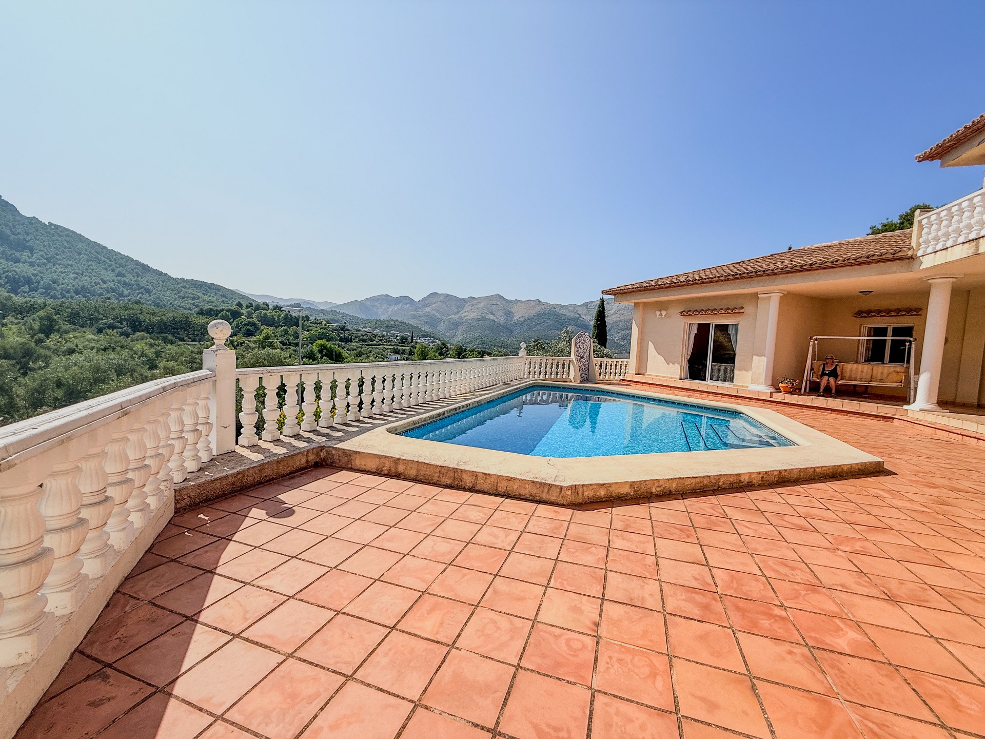 Willa z 3 sypialniami w Orbie