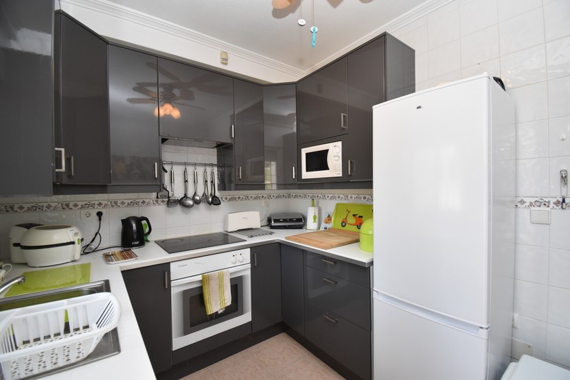 Stadthaus mit 2 Schlafzimmern in Villamartin