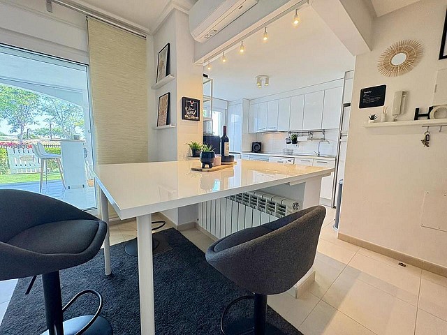 2-Schlafzimmer-Wohnung in Roldan