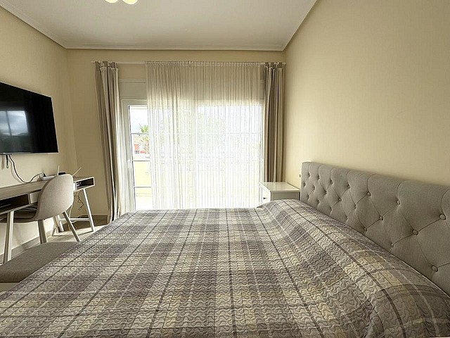 Willa z 4 sypialniami w Altaona Golf