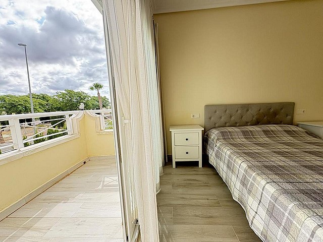 Willa z 4 sypialniami w Altaona Golf