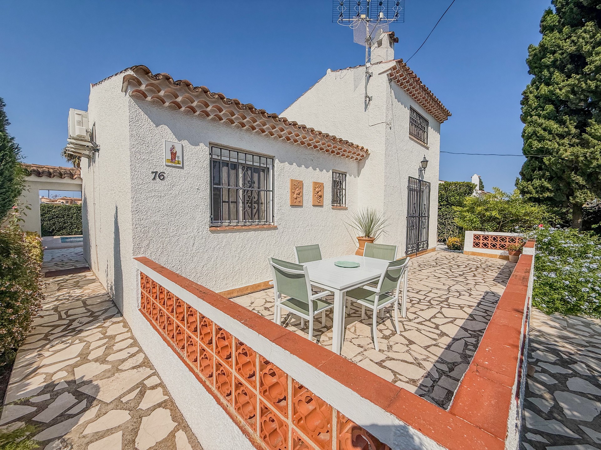 Villa mit 2 Schlafzimmern in Denia