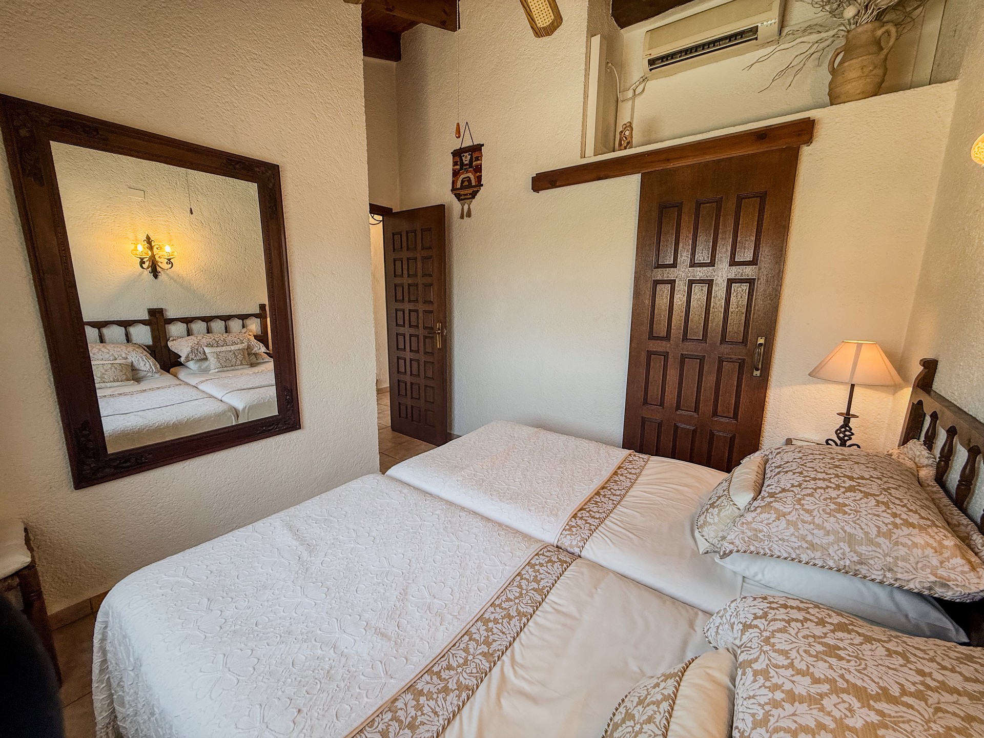 Villa mit 2 Schlafzimmern in Denia