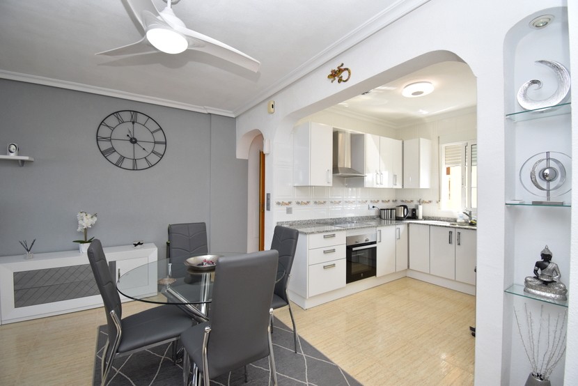 Apartamento de 2 dormitorios en Cabo Roig