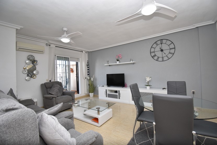Apartamento de 2 dormitorios en Cabo Roig