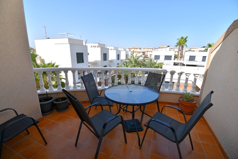 Apartamento de 2 dormitorios en Cabo Roig