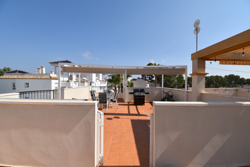 Appartement met 2 slaapkamers in Villamartin