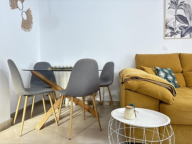 Apartament z 2 sypialniami w Roldan