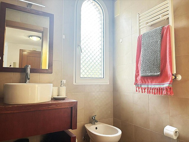 Apartament z 2 sypialniami w Roldan