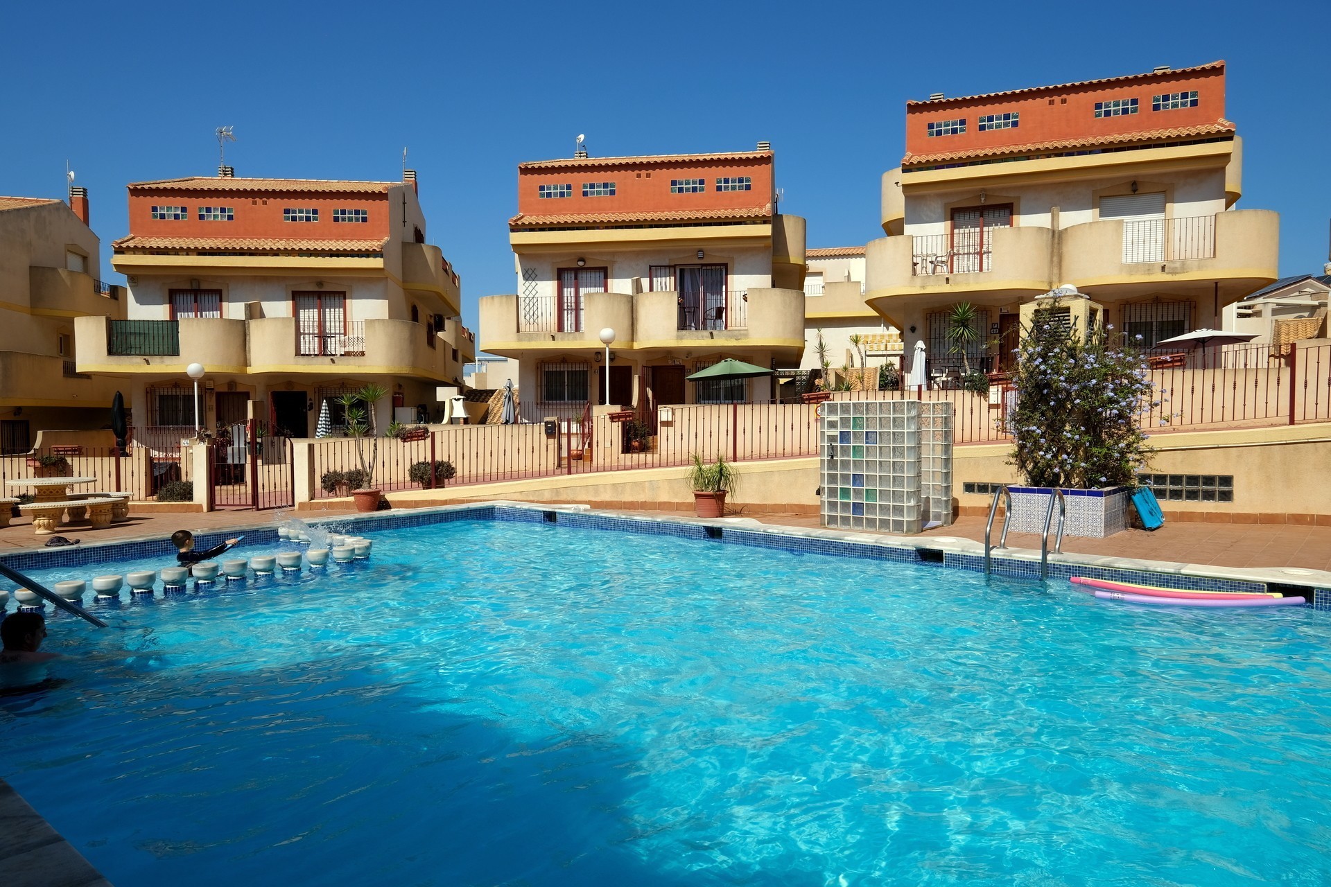 Kamienica z 3 sypialniami w La Zenia