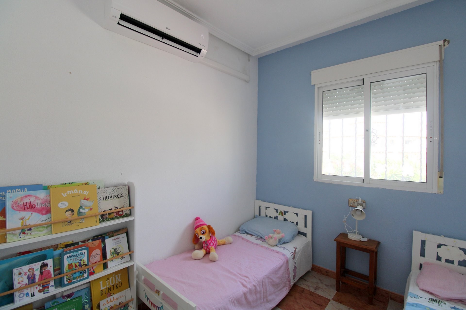 Stadthaus mit 2 Schlafzimmern in La Zenia