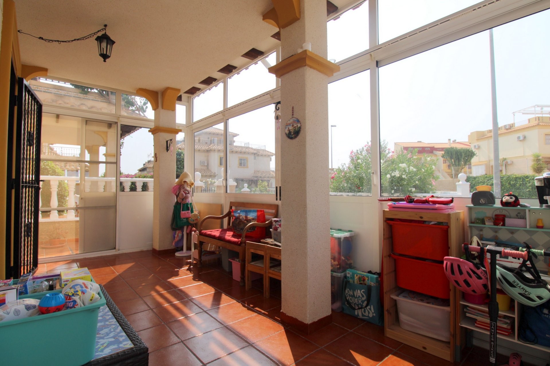 Stadthaus mit 2 Schlafzimmern in La Zenia