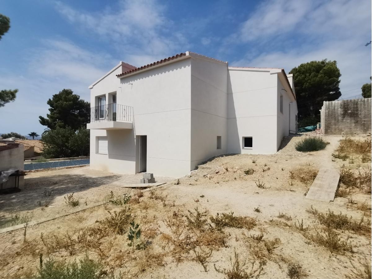 Villa de 4 dormitorios en Altea