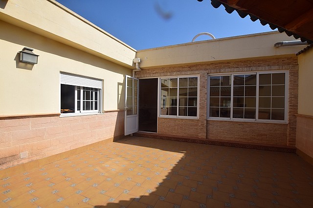 1 Bedroom Townhouse in Los Montesinos