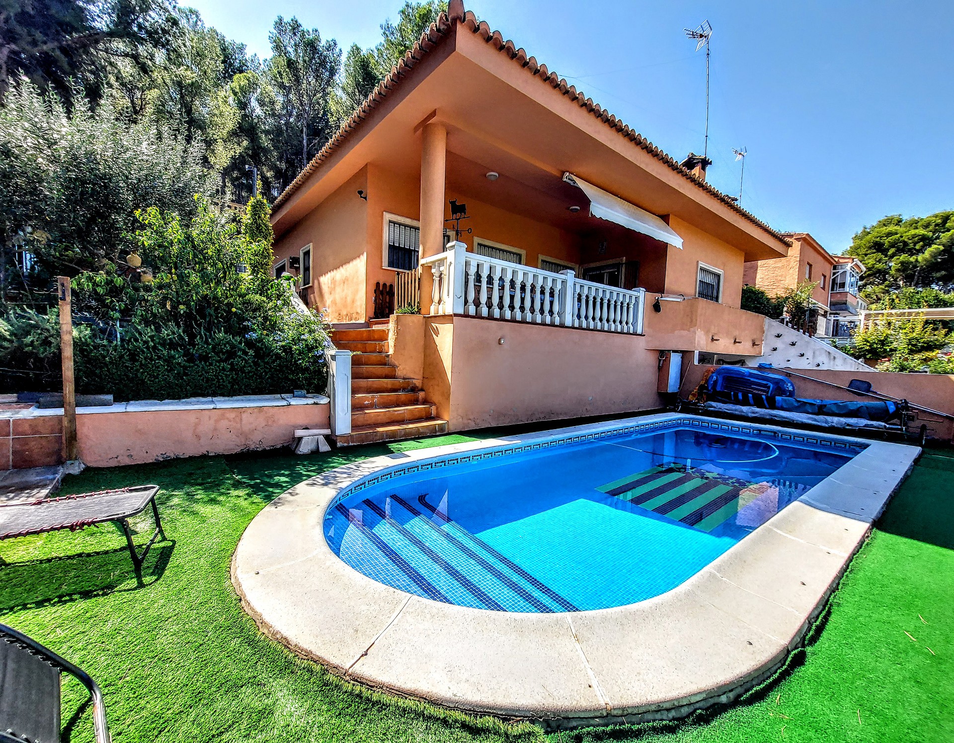 Villa de 5 dormitorios en Estivella