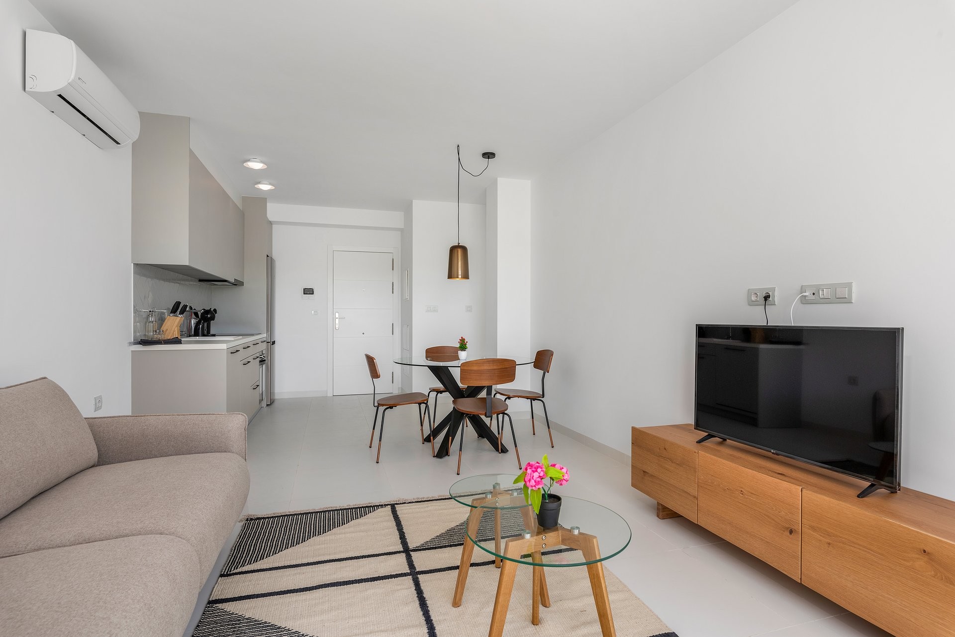 Apartamento de 2 dormitorios en San Miguel de Salinas