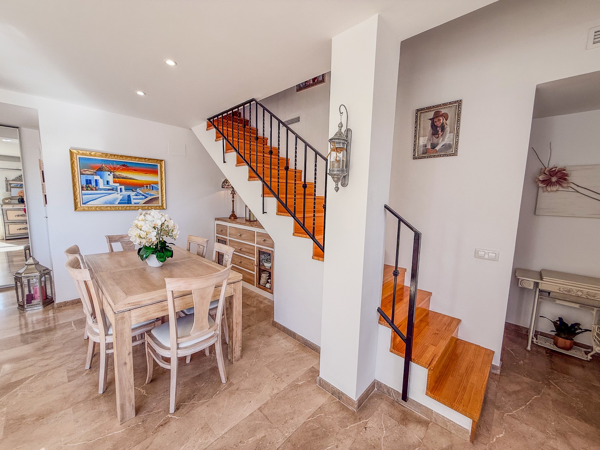 Apartament z 3 sypialniami w Denia