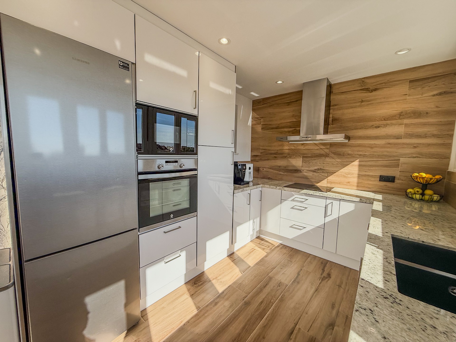 Apartament z 3 sypialniami w Denia