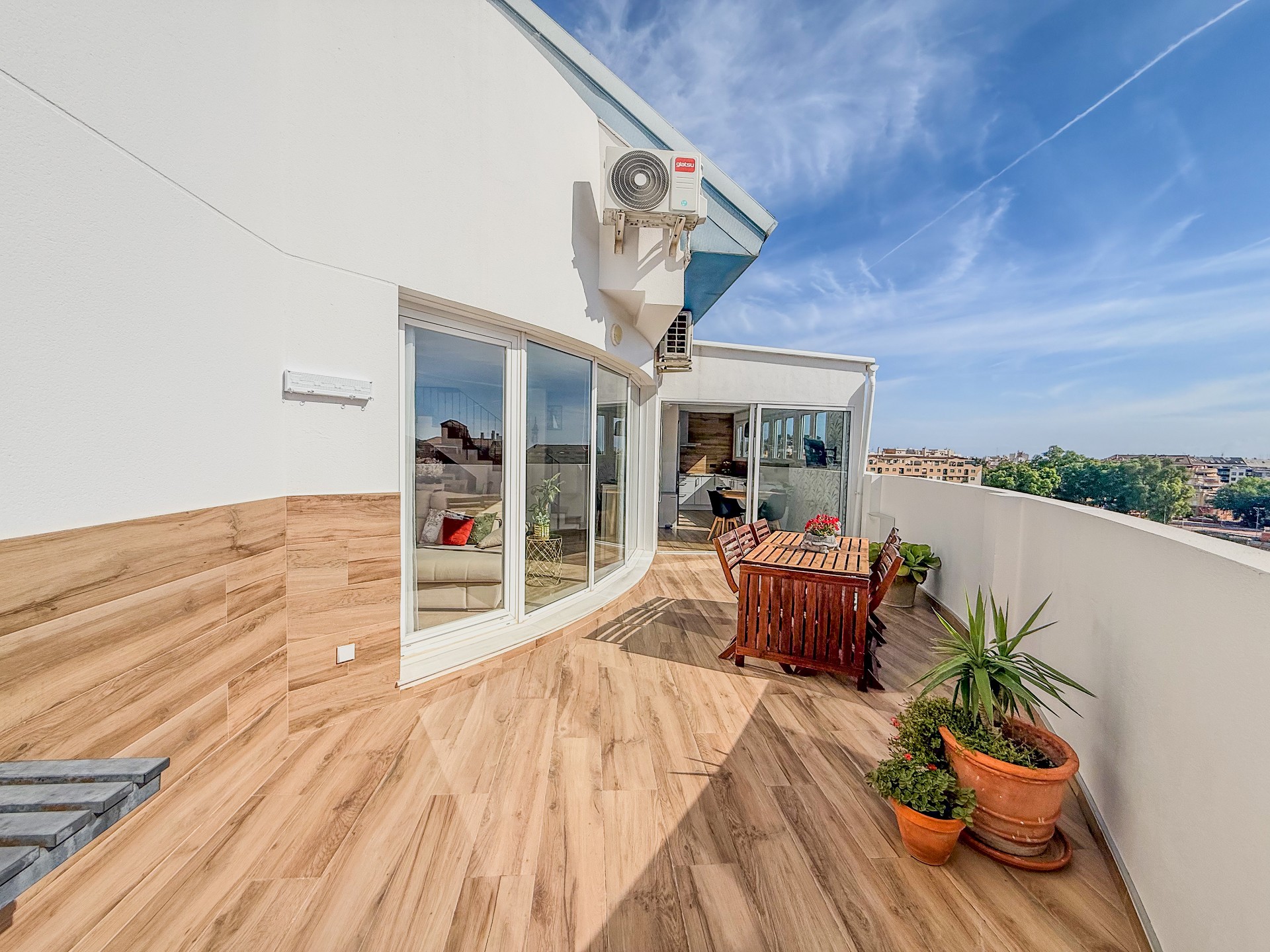 Apartament z 3 sypialniami w Denia