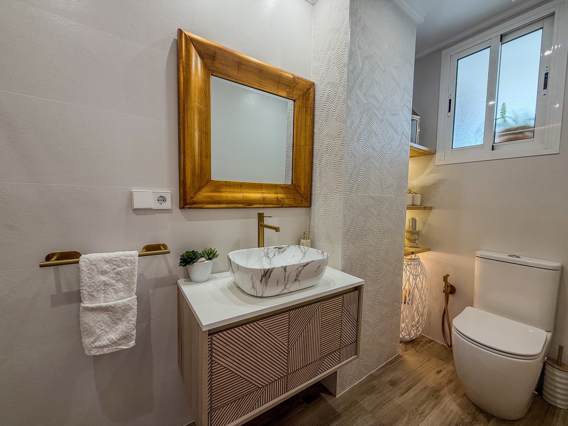 Apartament z 3 sypialniami w Denia