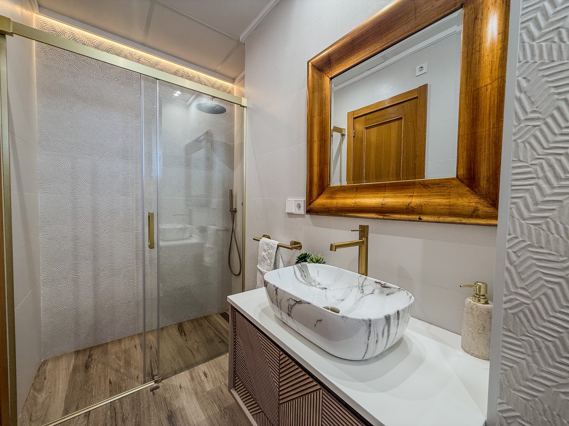 Apartament z 3 sypialniami w Denia