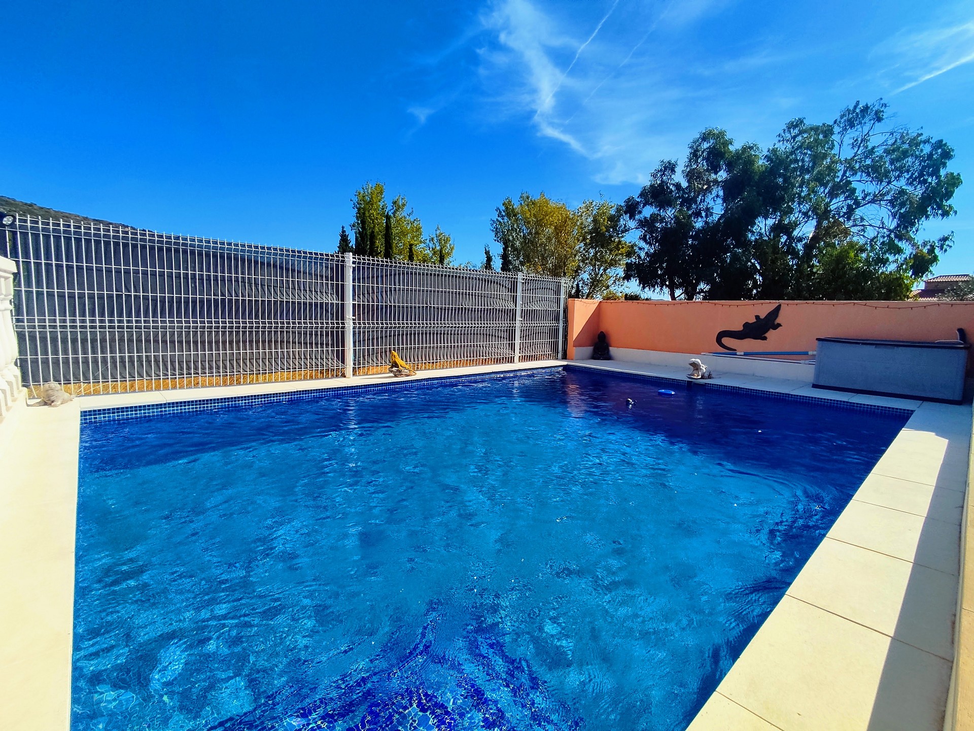 Villa mit 3 Schlafzimmern in Montroy