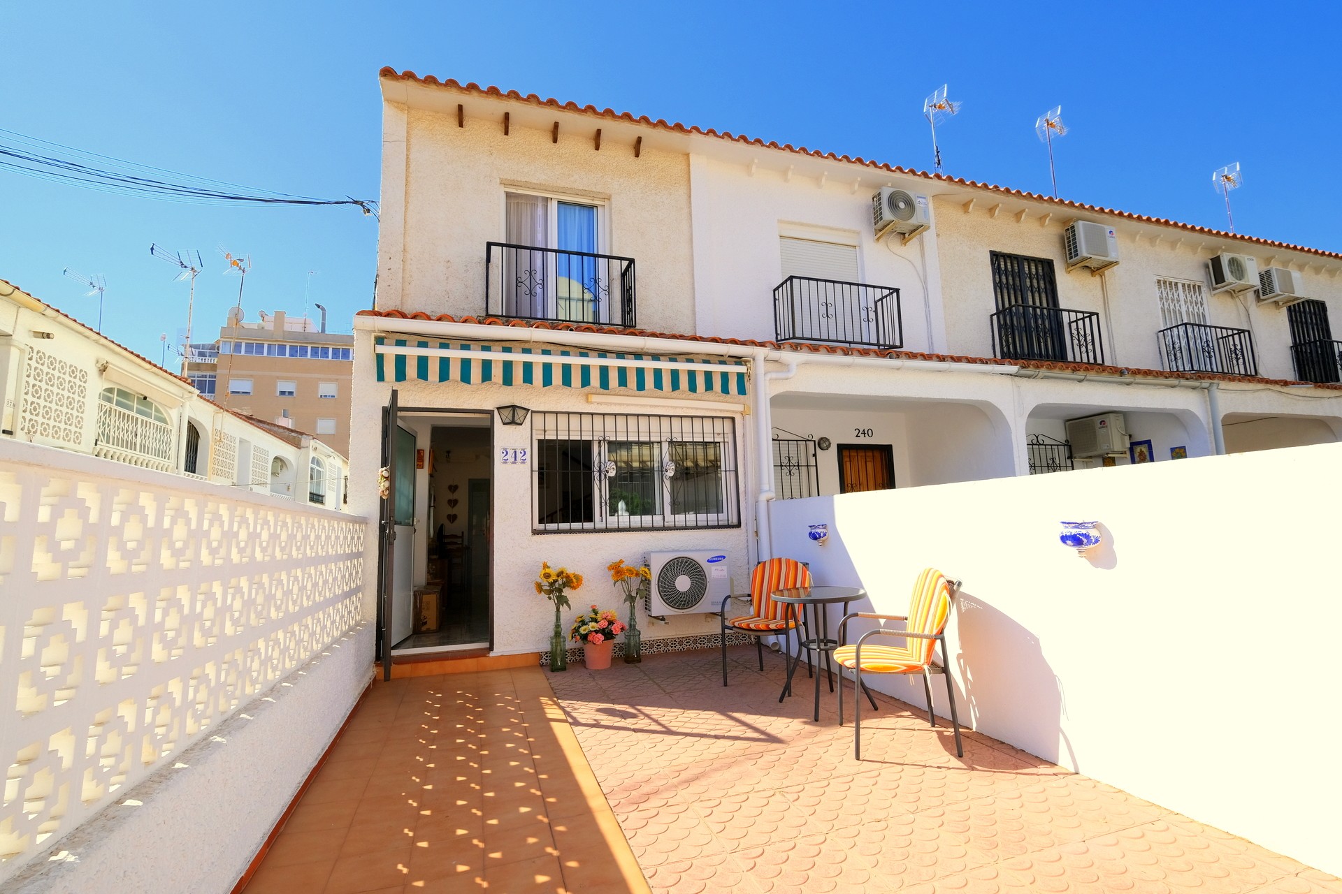 2 Bedroom Townhouse in Torrevieja