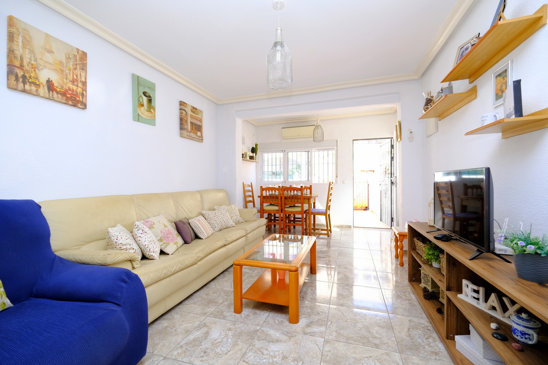 2 Bedroom Townhouse in Torrevieja