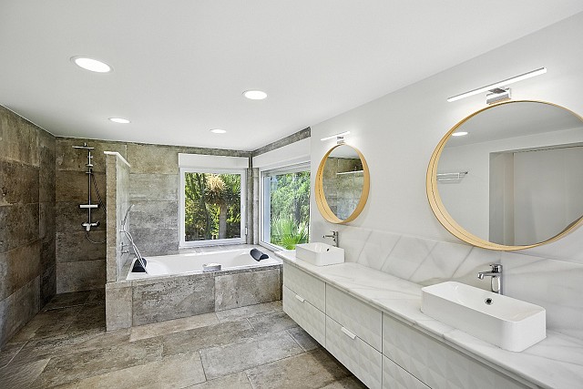 Villa de 5 dormitorios en Javea