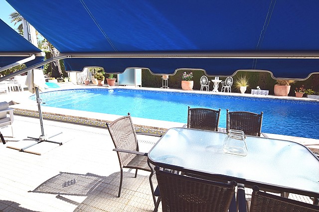 Willa z 4 sypialniami w Ciudad Quesada