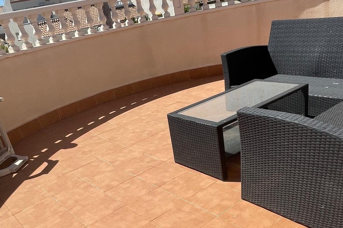 Villa de 4 dormitorios en La Zenia