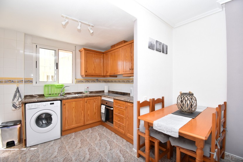 Appartement met 2 slaapkamers in Villamartin