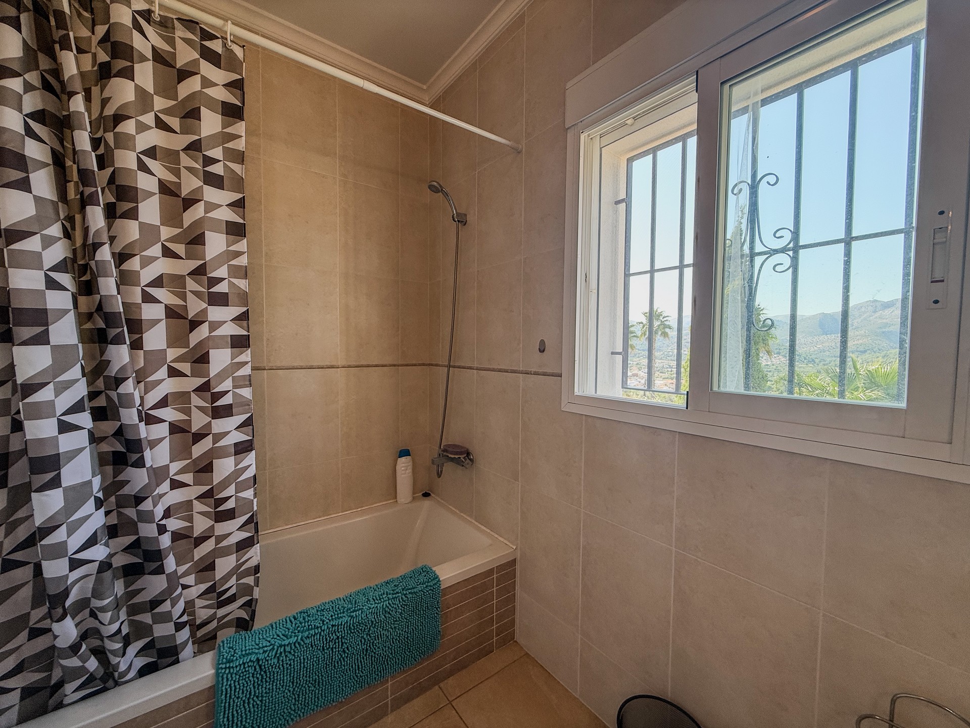 Villa mit 2 Schlafzimmern in Orba