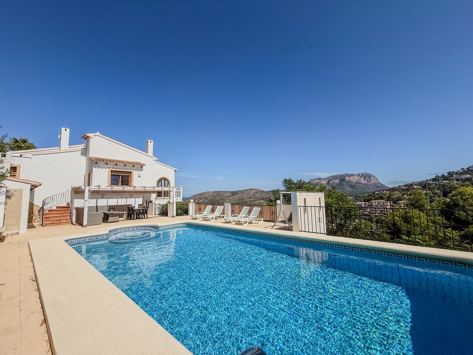 Villa de 4 dormitorios en La Sella