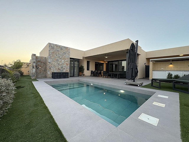 2 slaapkamer villa in Altaona Golf