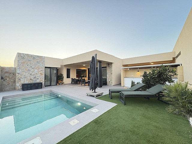 2 slaapkamer villa in Altaona Golf