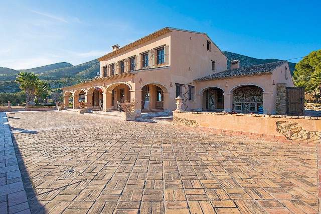 Villa de 5 dormitorios en Benissa